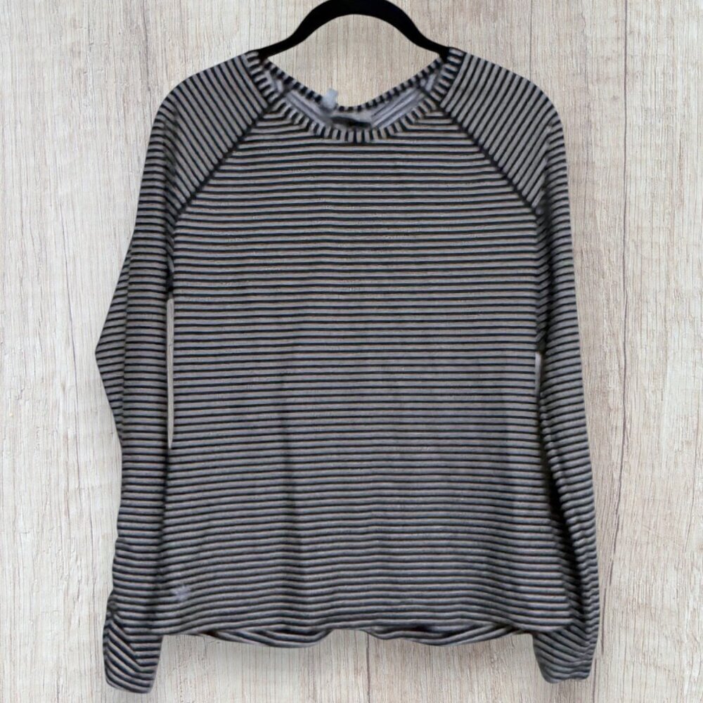 Athleta Striped Ruched Long Sleeve UPF Swim Rashguard Surf Top Black White M